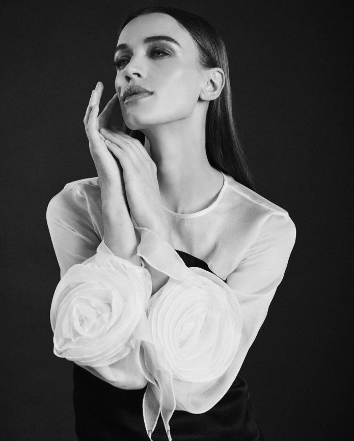 ملابس عبد اللطيف Anne Fontaine نحيف بلوزة ربيعية وبلوزة حريرية معززة بالورود في الجزء السفلي من الأكمام المنتفخة أسود/أبيض T622DL196