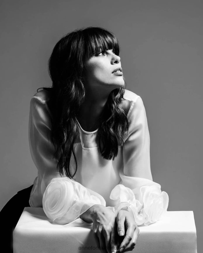 ملابس عبد اللطيف Anne Fontaine نحيف بلوزة ربيعية بأكمام طويلة من الأورجانزا الحريرية أبيض T622DL199