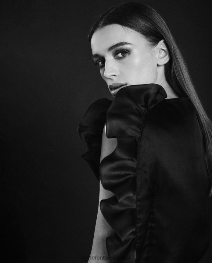 ملابس عبد اللطيف Anne Fontaine نحيف بلوزة من البورسلين وقميص حريري بدون أكمام مزين بتفاصيل مكشكشة أسود T622DL204