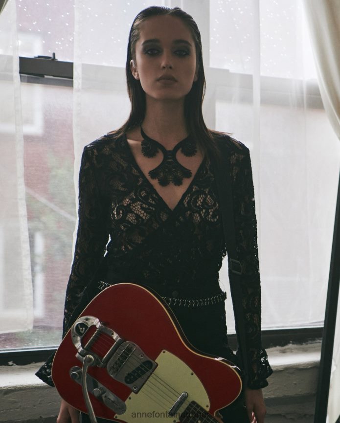 مُكَمِّلات عبد اللطيف Anne Fontaine نحيف حتى طوق الكروشيه الدانتيل قلادة مع الخرز أسود T622DL511