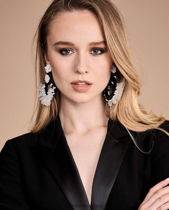 مُكَمِّلات عبد اللطيف Anne Fontaine نحيف أقراط تانا أقراط دائرية مزخرفة بالزهور أسود/أبيض T622DL586